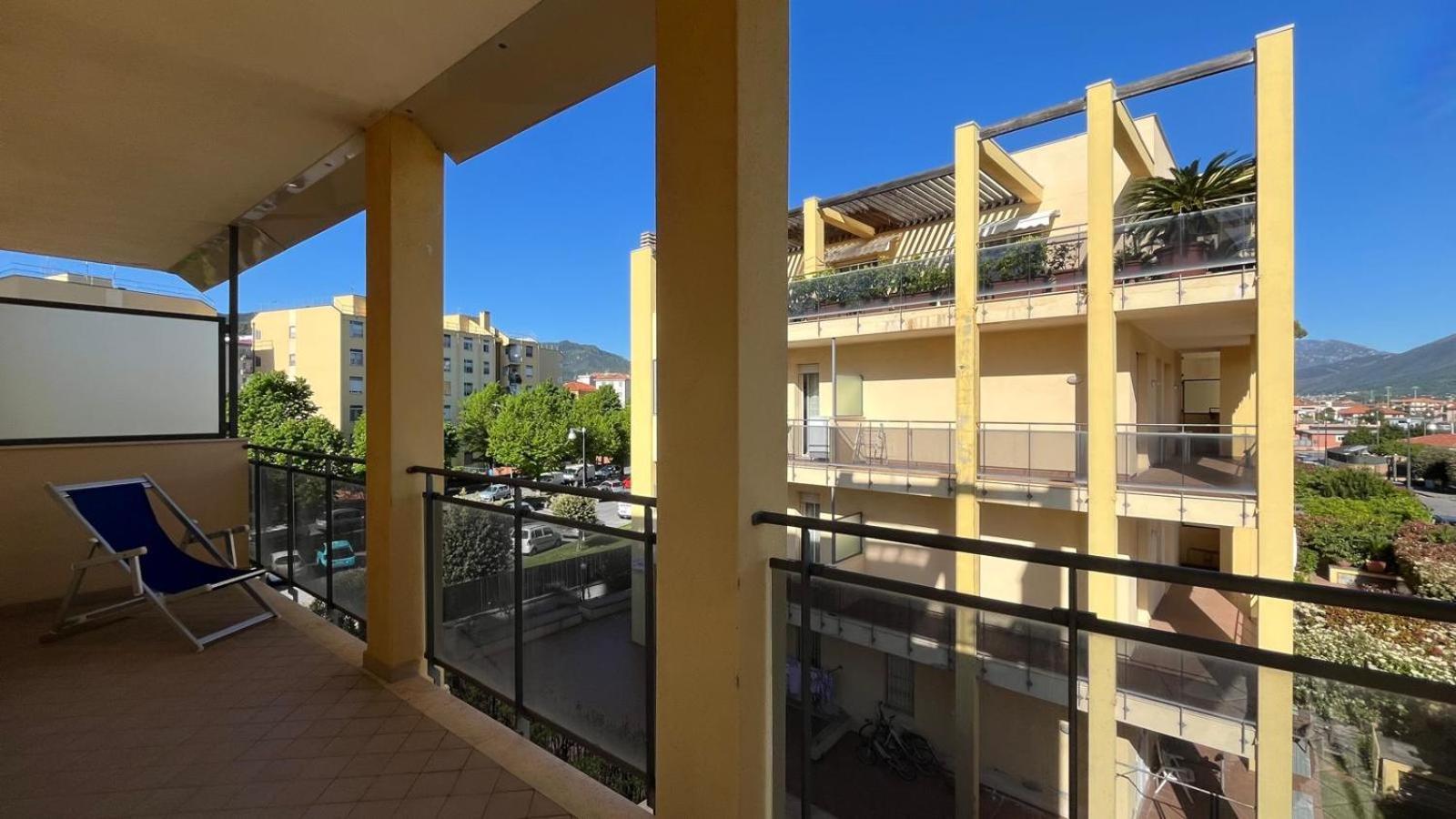 Dea Apartments Albenga Ngoại thất bức ảnh