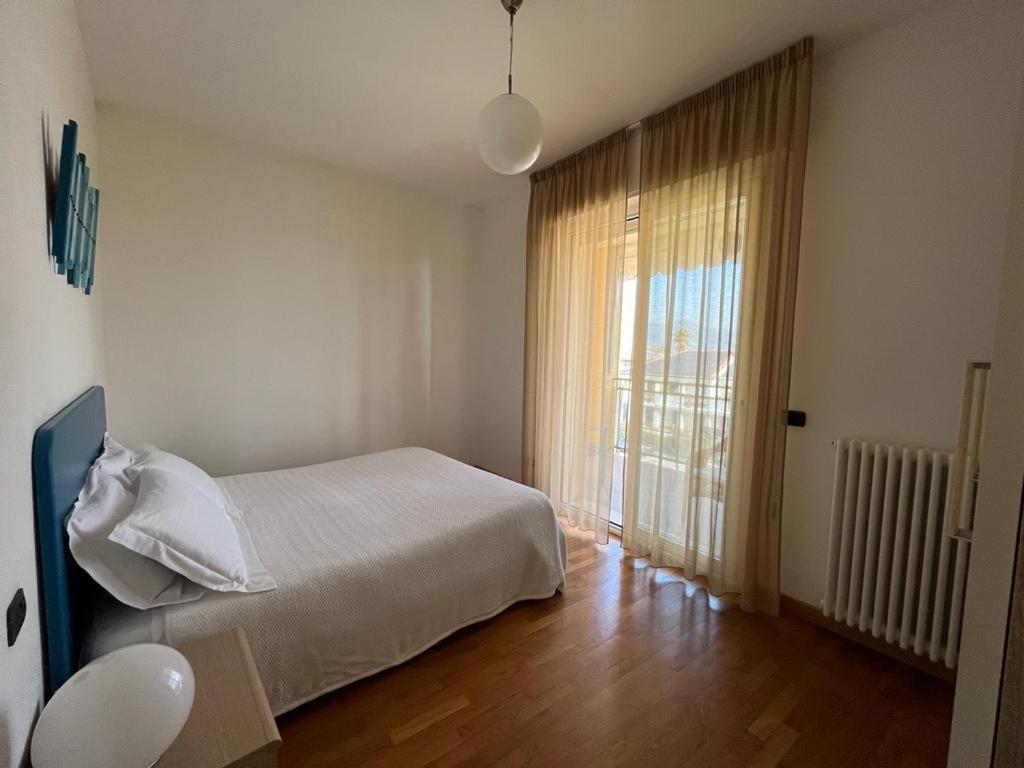 Dea Apartments Albenga Ngoại thất bức ảnh